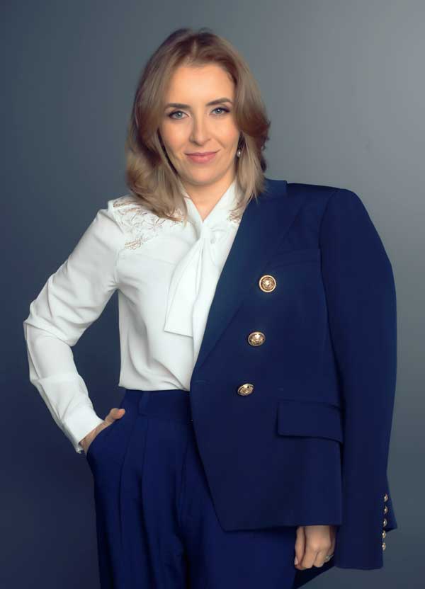 Dra. Renata Magalh�es